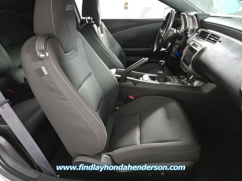 Used 2010 Chevrolet Camaro SS RWD image 19