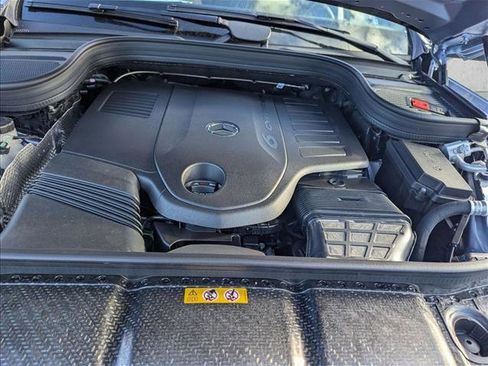 New 2026 Mercedes-Benz GLS 450 4MATIC image 15