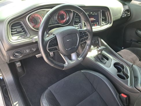 Used 2021 Dodge Challenger SRT Hellcat w/ Plus Package image 12