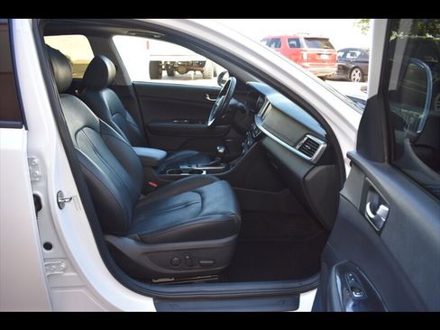 Used 2020 Kia Optima Premium image 33