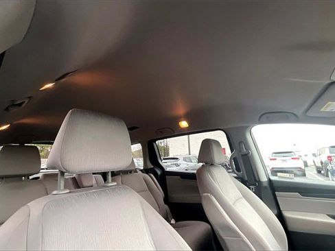 Used 2018 Honda Odyssey EX image 22