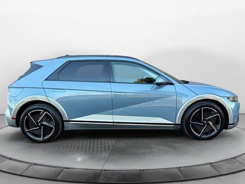 Used 2025 Hyundai Ioniq 5 Limited image 6