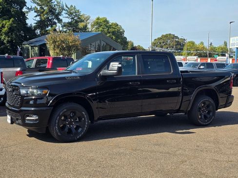 New 2025 RAM 1500 Big Horn image 25