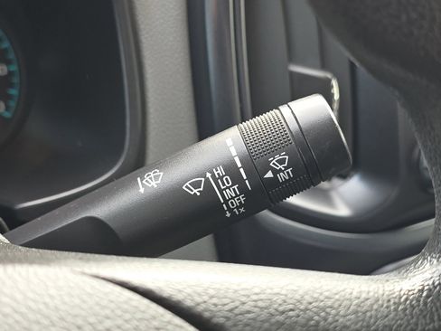 Used 2015 Chevrolet Colorado W/T w/ WT Convenience Package image 35