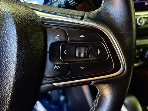 Used 2022 Buick Encore GX Select w/ Experience Buick Package FWD image 23