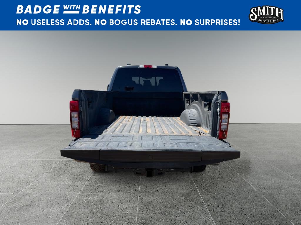 Used 2022 Ford F250 Lariat w/ Lariat Ultimate Package AWD/4WD image 6
