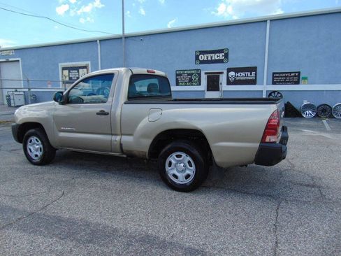 Used 2006 Toyota Tacoma 2WD Regular Cab w/ Enhancement Pkg image 8