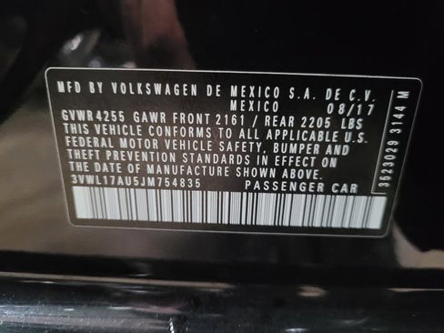 Used 2018 Volkswagen Golf SEL image 33