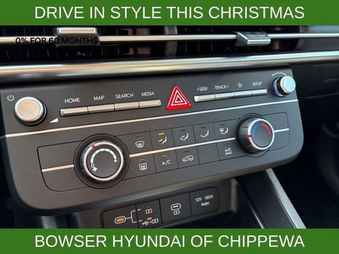 New 2026 Hyundai Tucson SE image 8