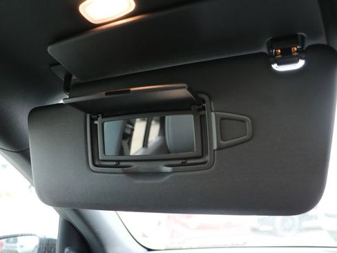 Used 2022 Mercedes-Benz GLE 350 4MATIC image 31