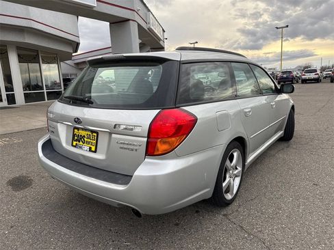 Used 2005 Subaru Legacy 2.5GT Limited image 8