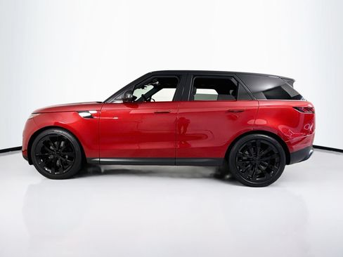 Used 2026 Land Rover Range Rover Sport SE AWD/4WD image 4