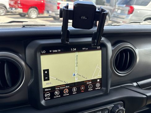 Used 2023 Jeep Wrangler Unlimited Sport AWD/4WD image 21