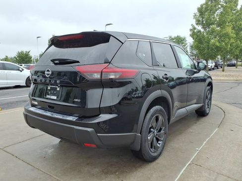 New 2026 Nissan Rogue SV AWD/4WD image 7