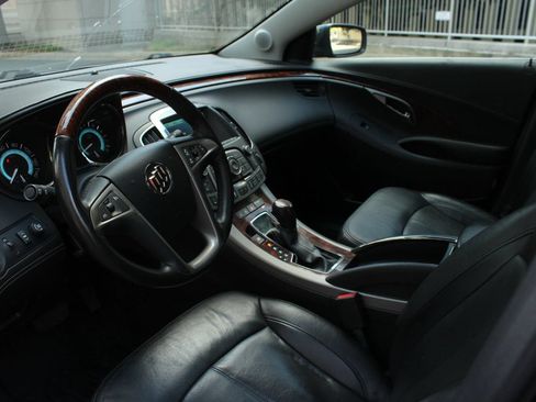 Used 2013 Buick LaCrosse Touring FWD image 13
