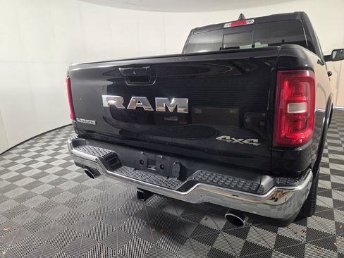 Used 2025 RAM 1500 Laramie AWD/4WD image 4