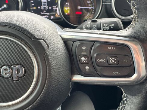 Used 2021 Jeep Wrangler Unlimited Sahara w/ Cold Weather Group image 16