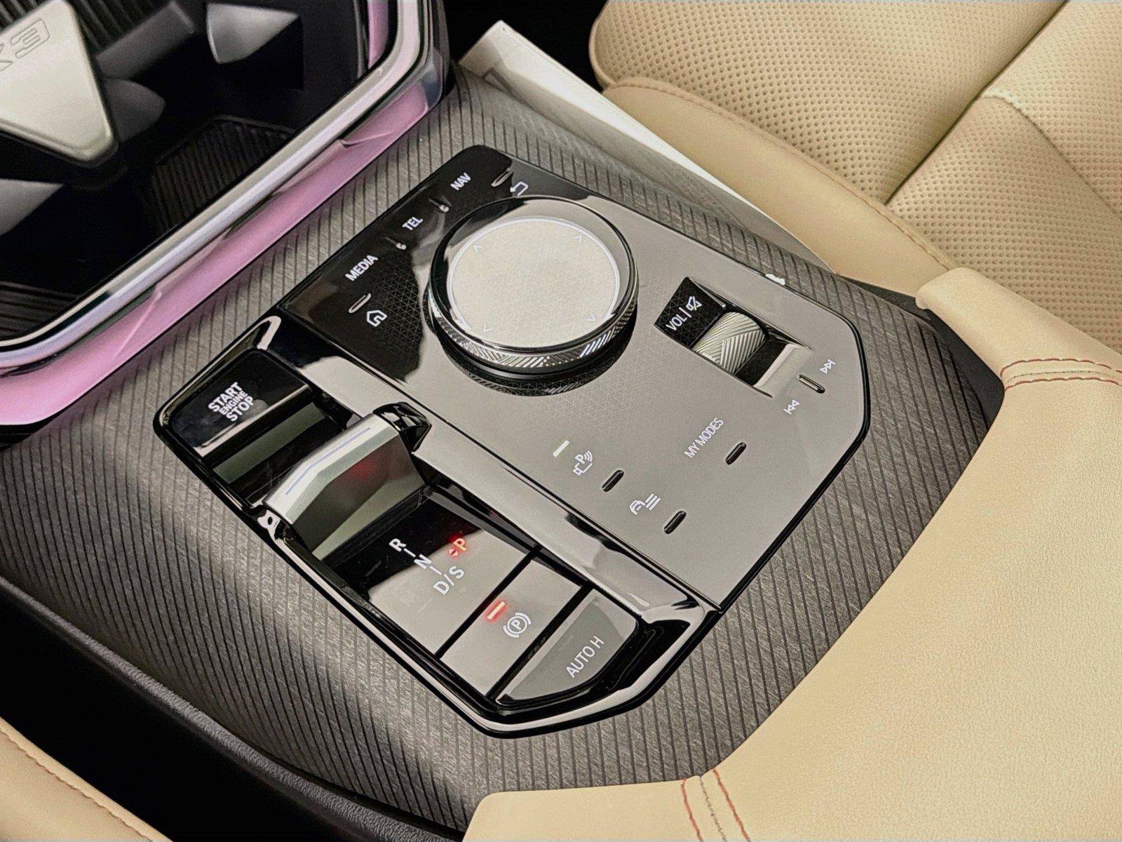 New 2026 BMW X3 xDrive30i AWD/4WD image 16