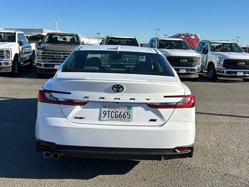 Used 2025 Toyota Camry SE w/ Multimedia Upgrade Package image 4