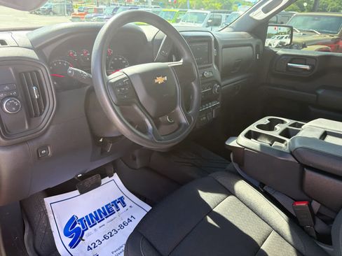 Used 2024 Chevrolet Silverado 1500 Custom RWD image 12