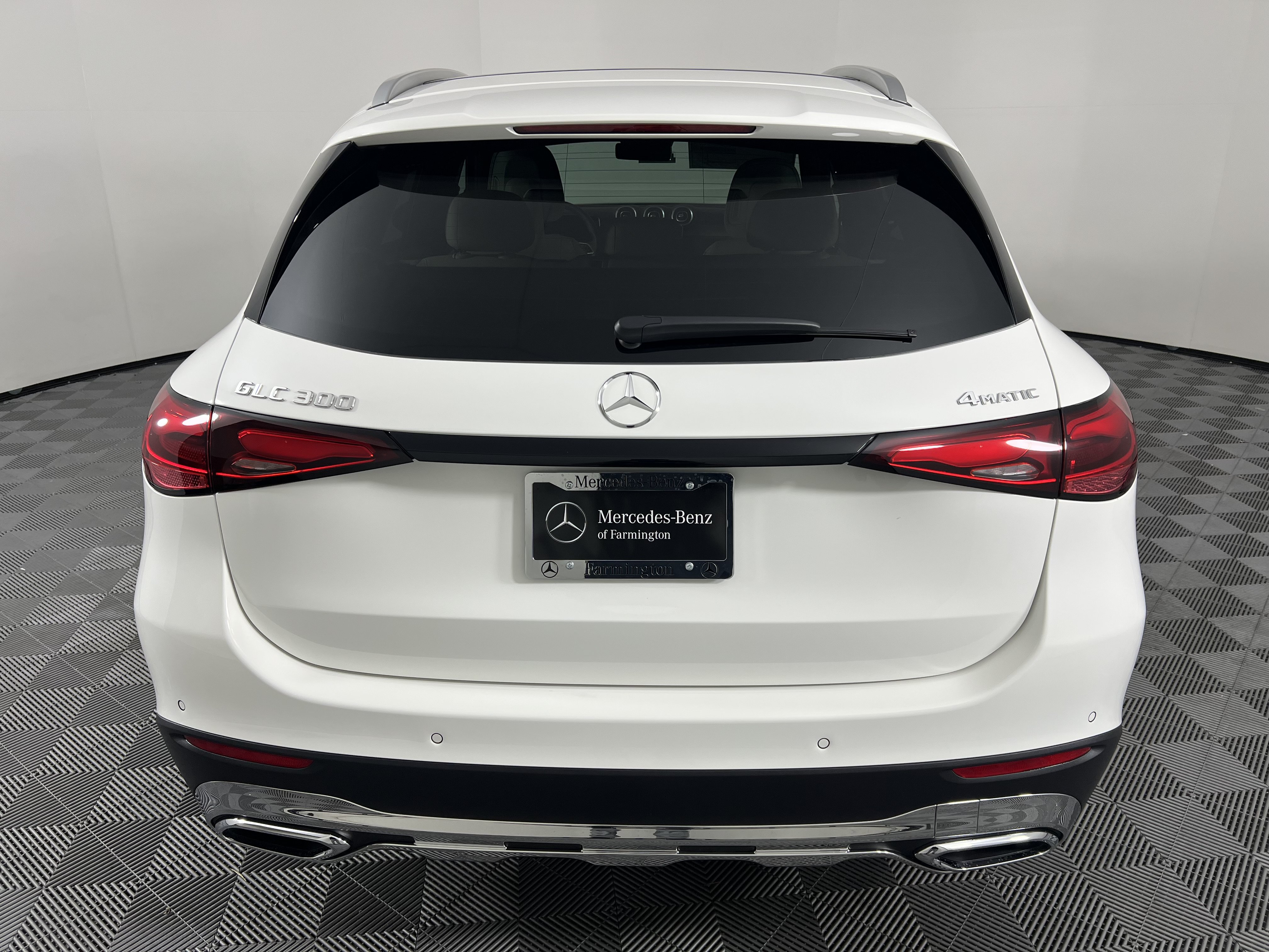 New 2027 Mercedes-Benz GLC 300 4MATIC image 11