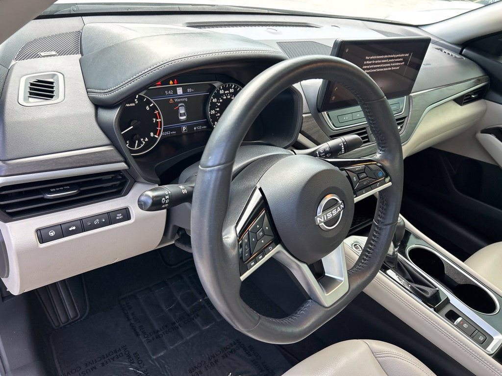 Used 2024 Nissan Altima 2.5 SL FWD image 22