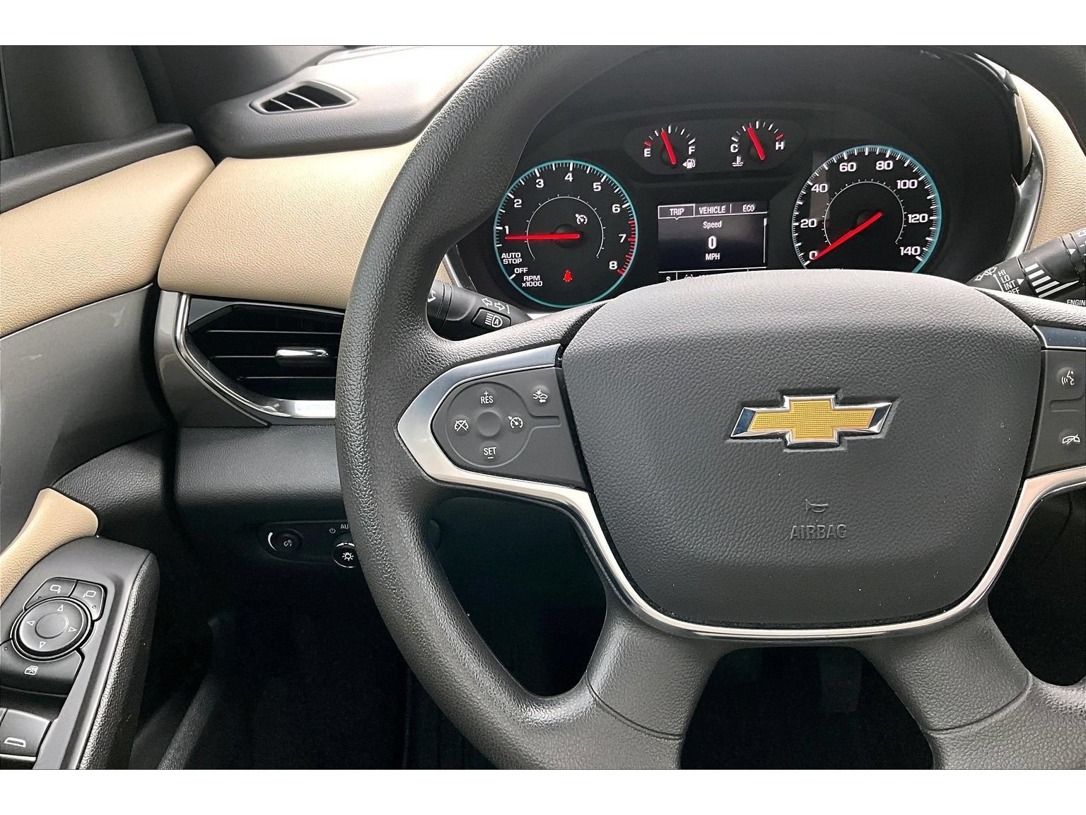 Used 2024 Chevrolet Traverse LS w/ Safety Package FWD image 10