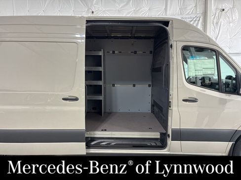New 2026 Mercedes-Benz Sprinter 2500 image 5