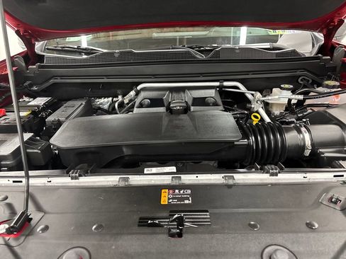 Certified 2024 Chevrolet Colorado Z71 w/ Z71 Convenience Package 2 image 22