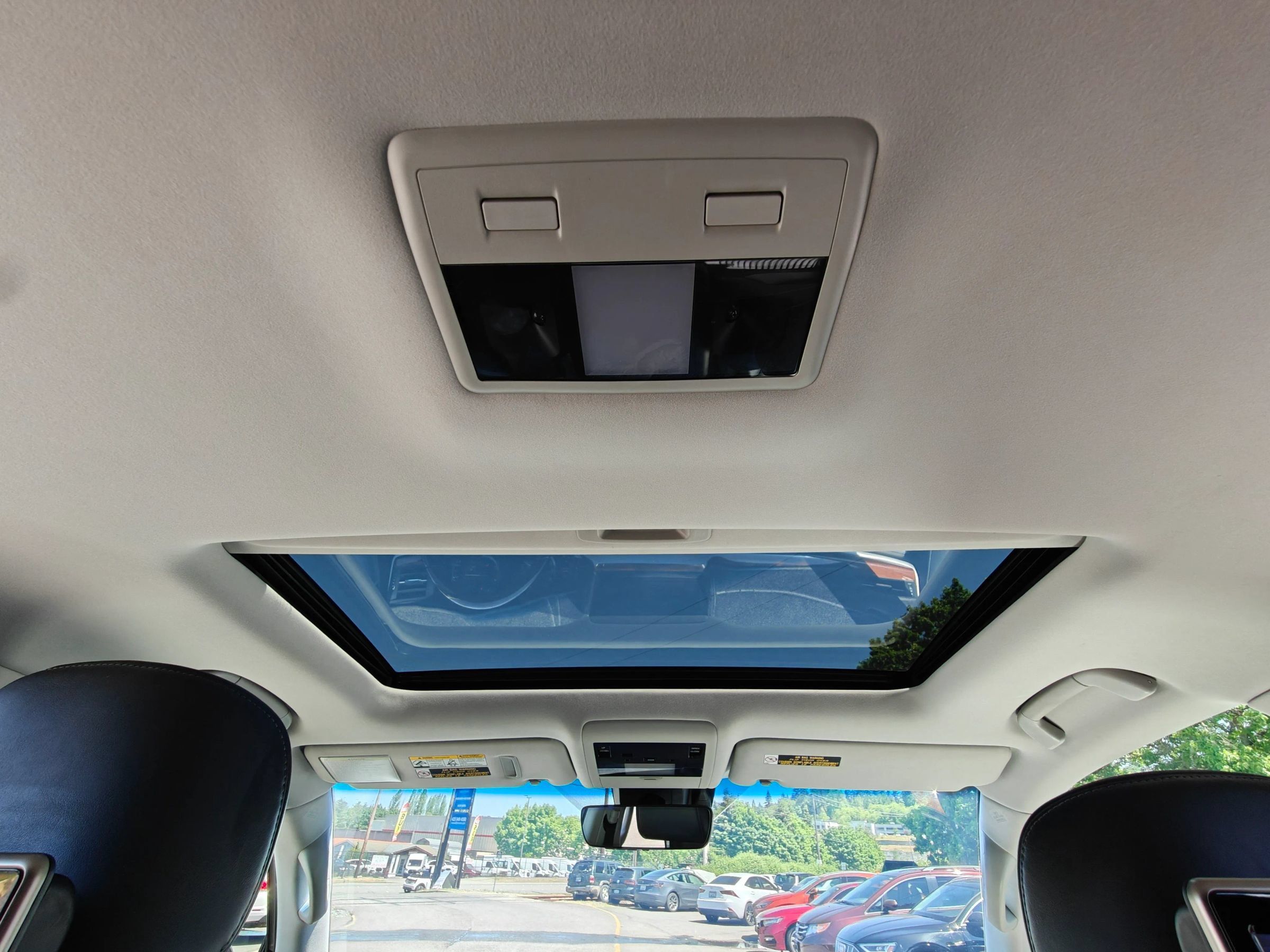 Used 2018 Lexus LX 570 4WD image 49