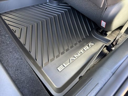 New 2026 Hyundai Elantra SE image 11