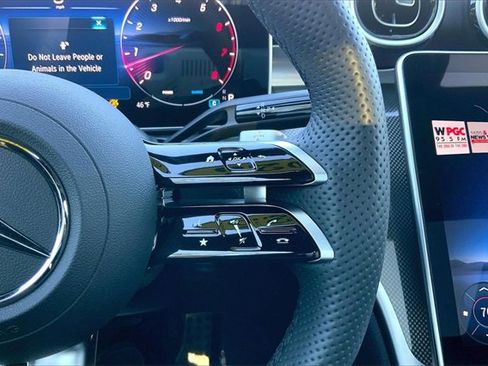 Used 2025 Mercedes-Benz C 300 4MATIC Sedan image 21