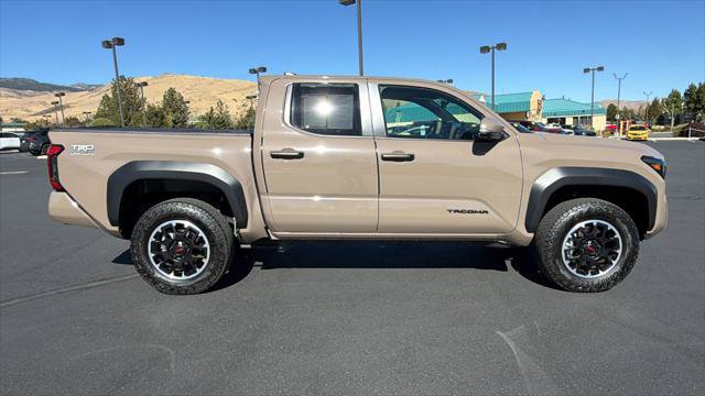 Certified 2026 Toyota Tacoma TRD Off-Road AWD/4WD image 2