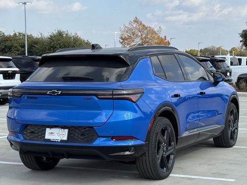 New 2026 Chevrolet Equinox EV RS image 4