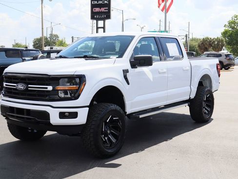 Used 2025 Ford F150 XLT w/ Equipment Group 301A Standard AWD/4WD image 5