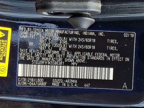 Used 2019 Toyota Highlander XLE image 29