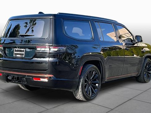 Used 2022 Jeep Grand Wagoneer Series II w/ Premium Group II image 11