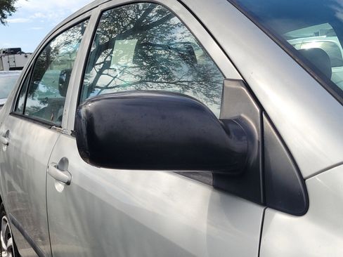 Used 2004 Toyota Corolla CE image 9