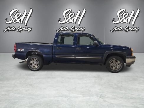 Used 2005 Chevrolet Silverado 1500 LS image 16