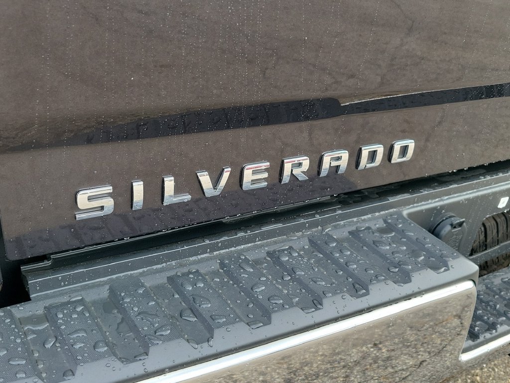 Used 2016 Chevrolet Silverado 1500 LT w/ All Star Edition AWD/4WD image 38