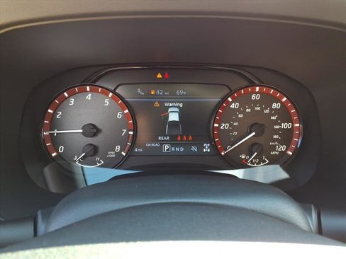 New 2026 Nissan Frontier PRO-4X w/ Pro-4x Convenience Package image 11