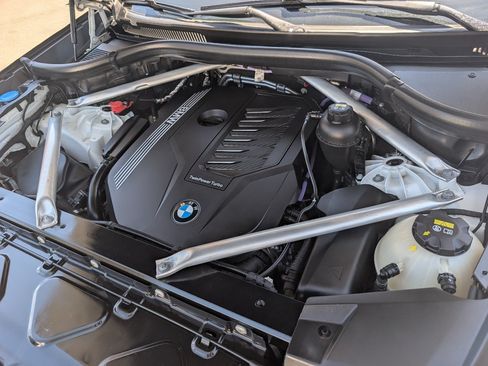 Used 2022 BMW X5 sDrive40i w/ Parking Assistance Package RWD image 20
