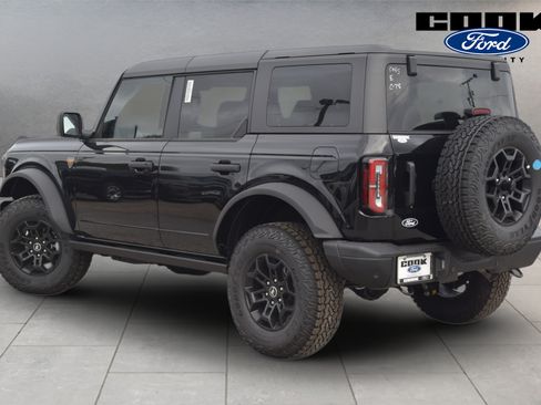 New 2026 Ford Bronco Badlands AWD/4WD image 4