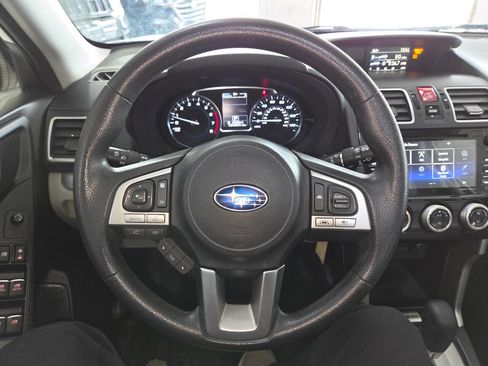 Used 2018 Subaru Forester 2.5i Premium AWD/4WD image 36