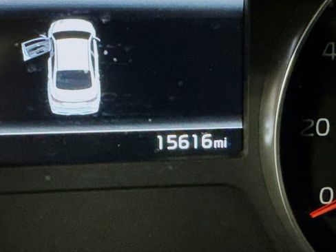 Used 2023 Kia Forte GT-Line w/ GT-Line Premium Package image 19