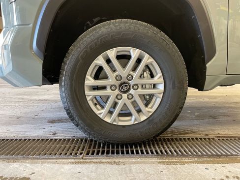 New 2026 Toyota Tundra SR5 image 9