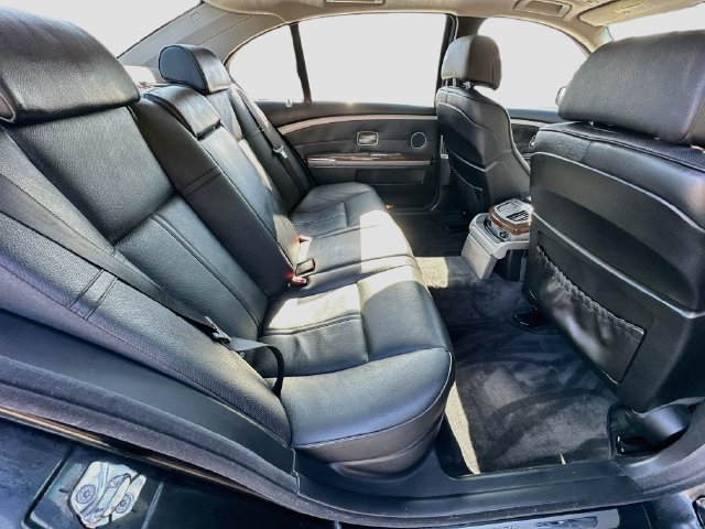 Used 2008 BMW 750Li RWD image 27