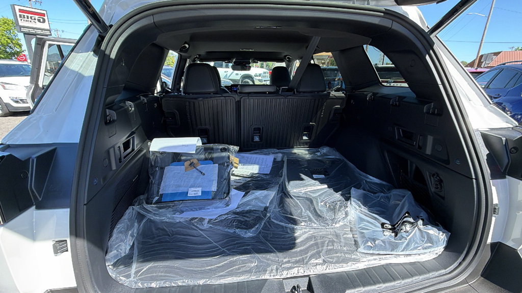 New 2026 Subaru Outback Limited XT AWD/4WD image 13