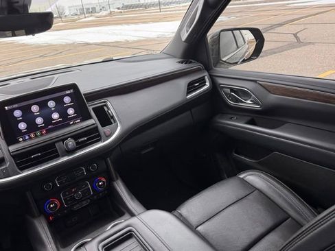 Used 2021 Chevrolet Tahoe High Country image 15