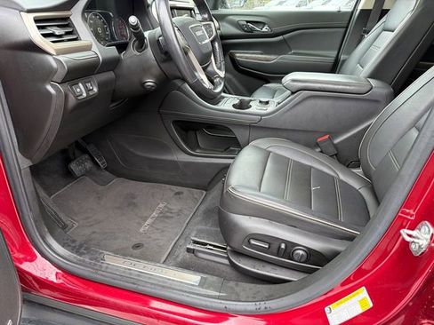 Used 2020 GMC Acadia Denali w/ LPO, Floor Liner Package FWD image 9